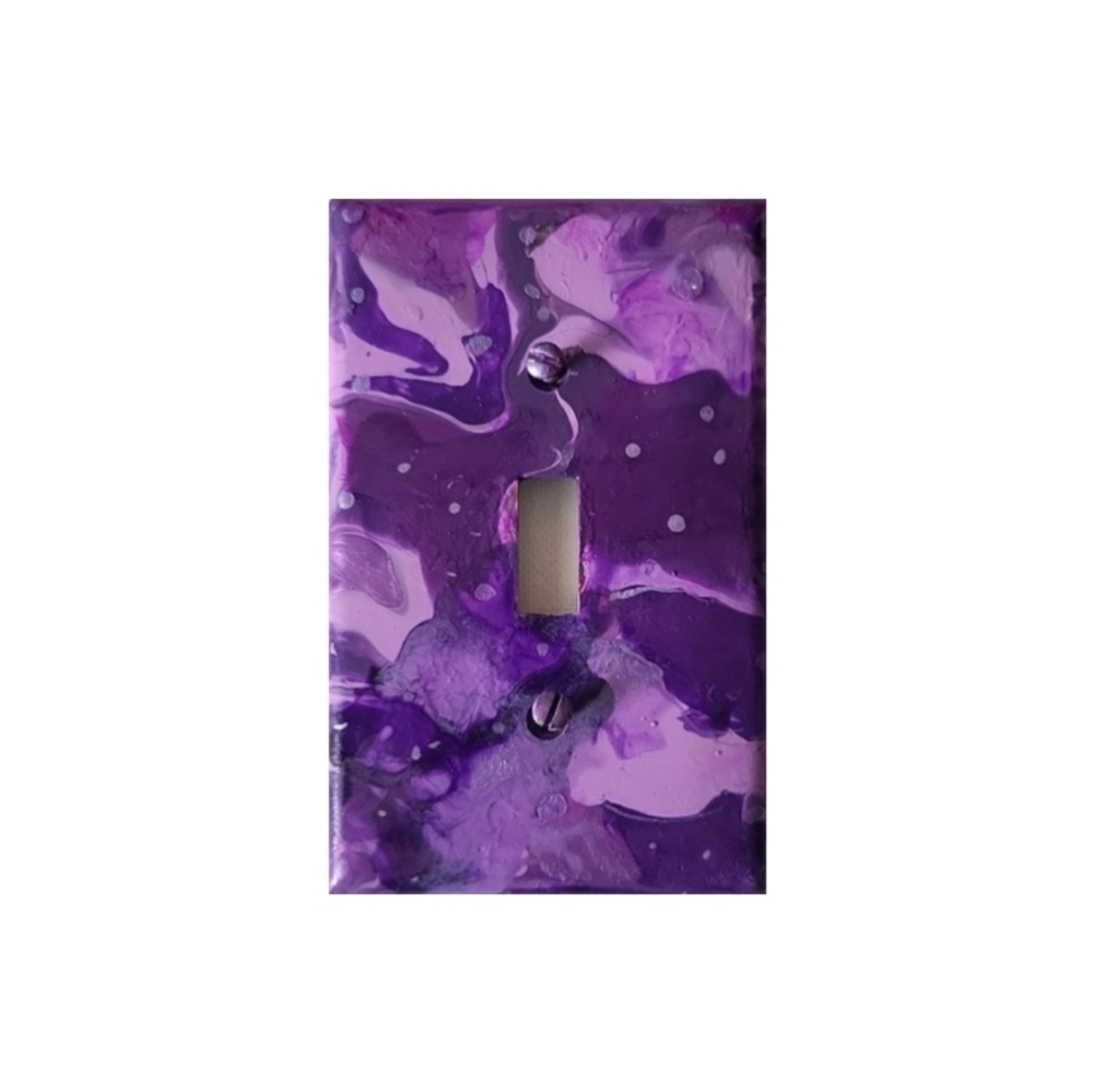 Hand Crafted Purple Abstract Design Single Toggle Light Switch Plate - Picture 1 of 2